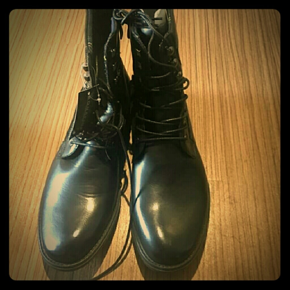 Affliction Boots